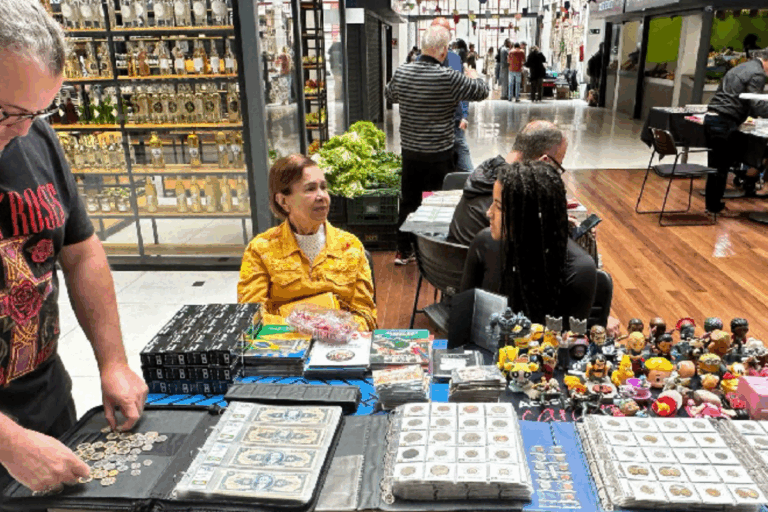 Juiz de Fora sedia exposições de automóveis históricos, moedas e coleções raras - ContextoJuiz de Fora recebe exposições de carros antigos, moedas e colecionismo