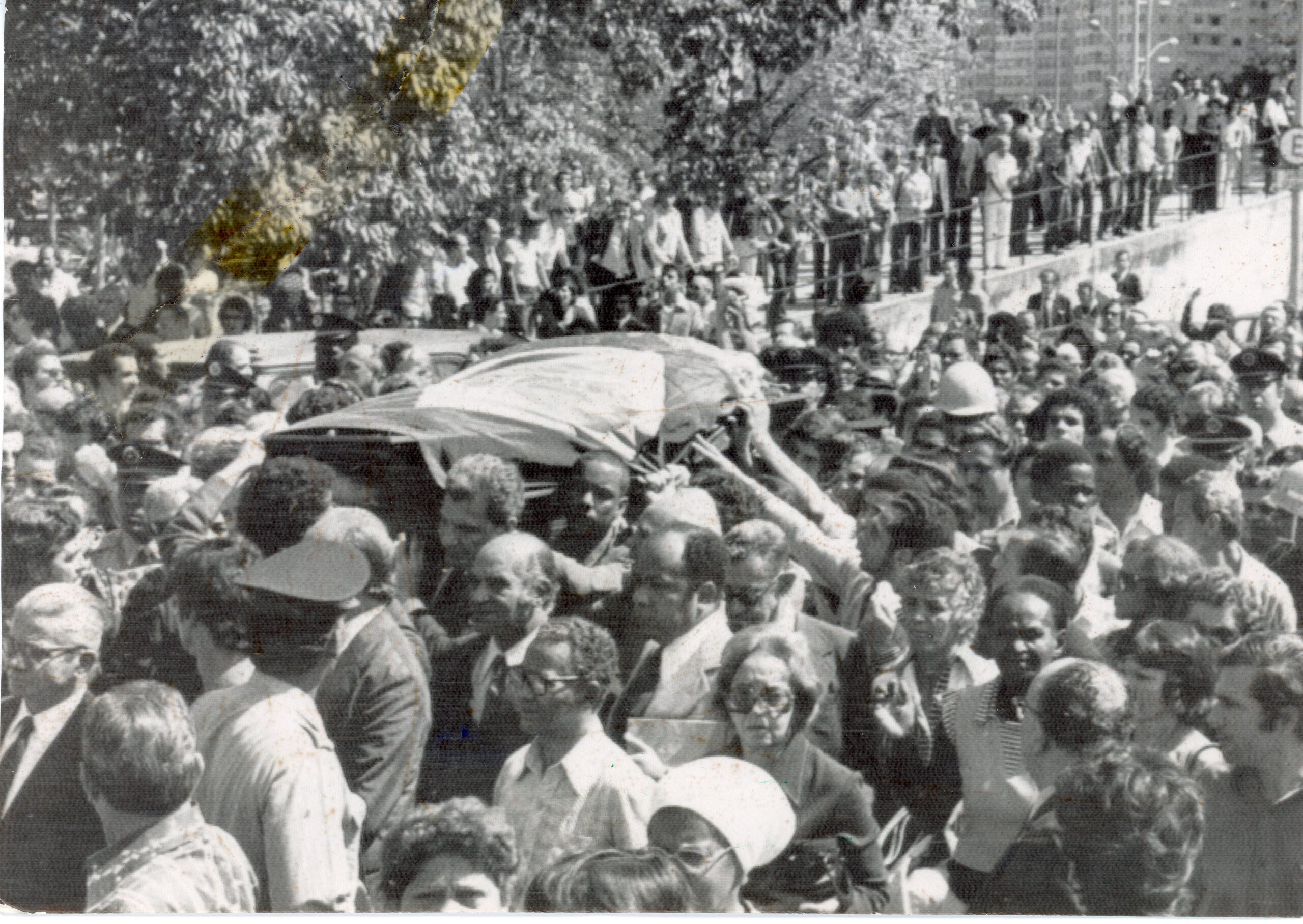 Agosto: Mês de tragédias, mortes e marcos históricos