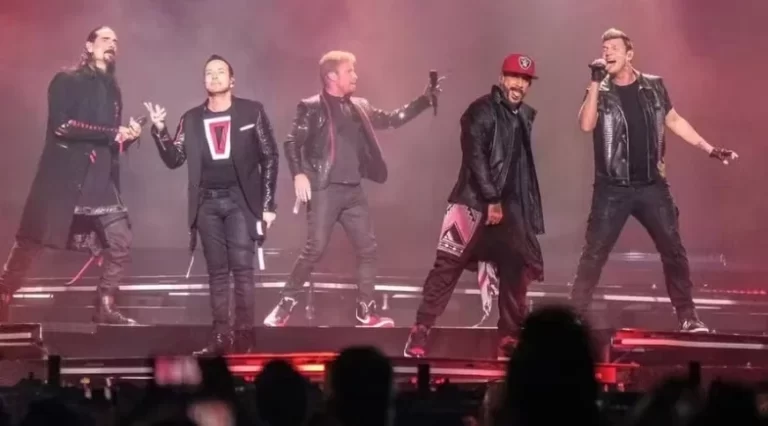 5 curiosidades inesperadas sobre os Backstreet Boys - backstreet boys no the town veja cinco curiosidades sobre a famosa