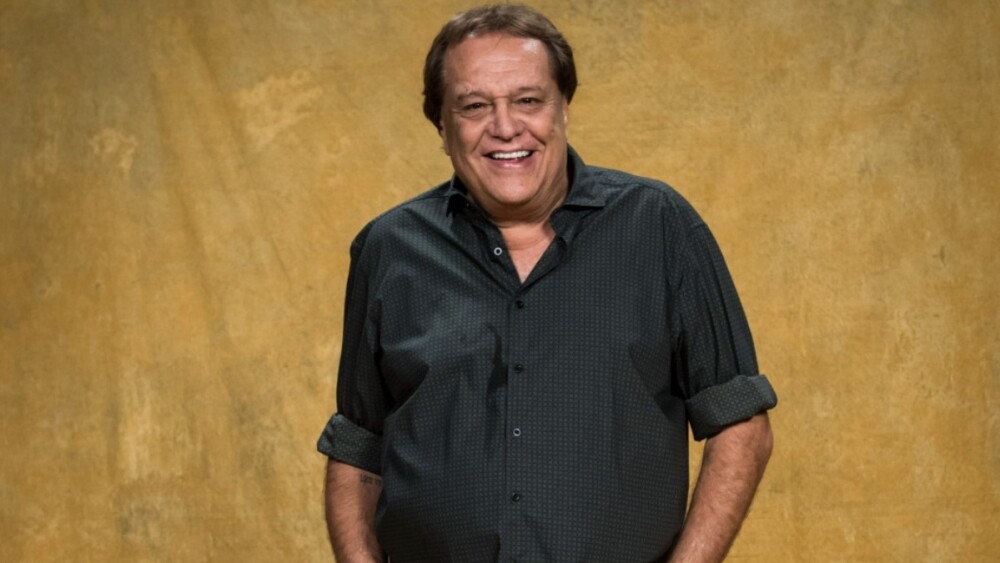 Morre Dennis Carvalho