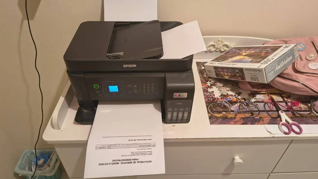 Epson L5590 para escritório é boa?