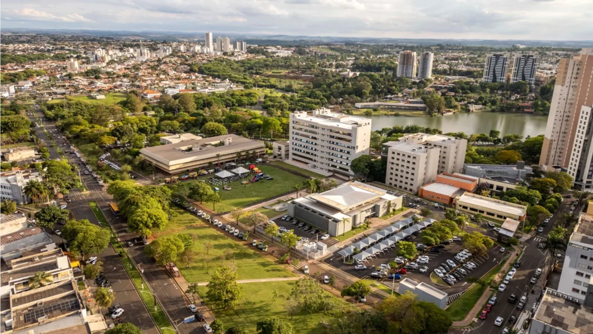 Paraná amplia cooperação internacional para impulsionar a tecnologia